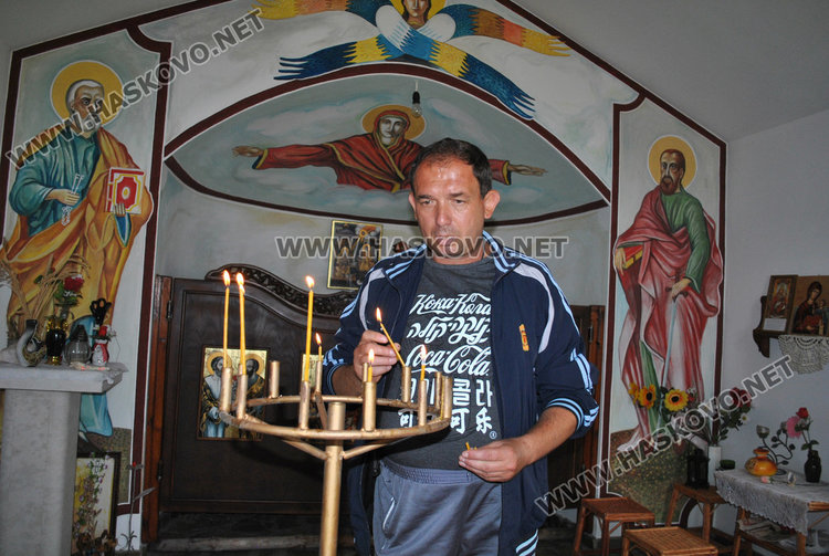 Молебен и курбан за апостолите Петър и Павел до едноименния параклис край Конуш