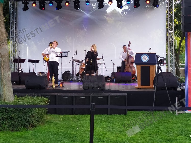 България се разделя с посланик Рубин, и Кърджали му каза довиждане