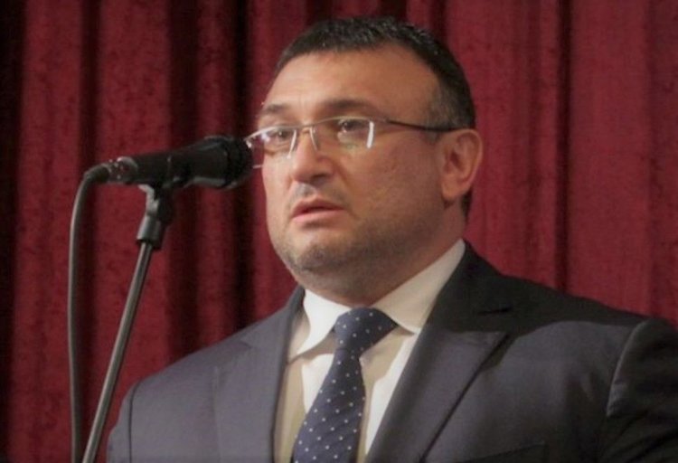 В България няма условия за мафиoтски структури, заяви Младен Маринов