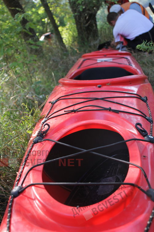 Гребци пътуват  по Марица от Димитровград до Свиленград