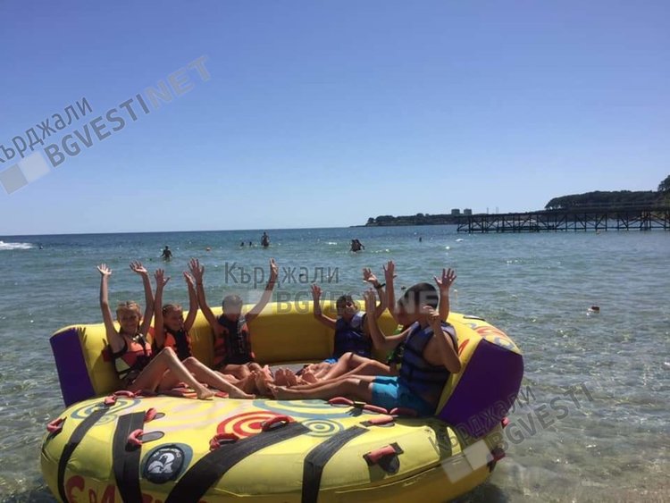 Деца от "Майстора" на летен лагер в ММЦ "Приморско" благодарение на спомоществователи