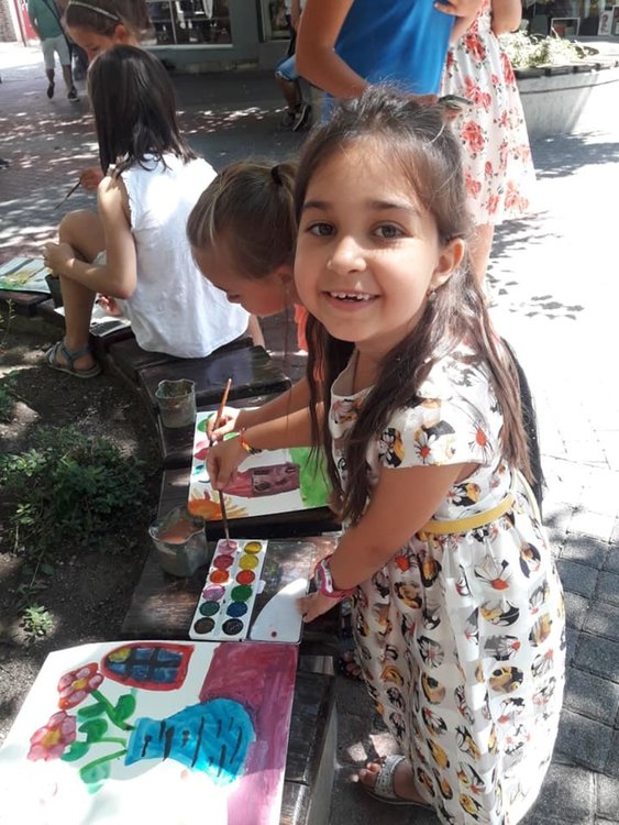 Хасковлийчета рисуваха с млади акварелисти в Европейската столица на културата