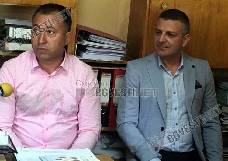 Д-р Илиев и д-р Алиман, които работят от 1 година в Центъра по инваивна кардиология в Смолян