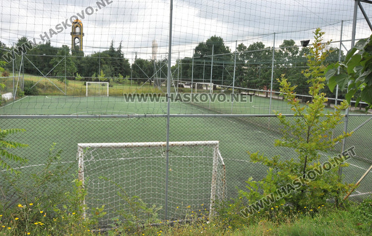 21-годишен почина, докато играе футбол на "Ямача"