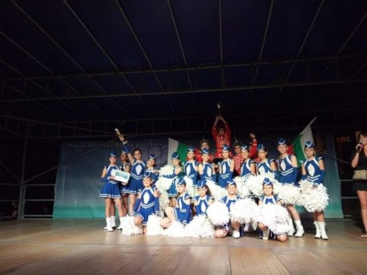 Кърджалийските гвардейци и мажоретки се завърнаха с две купи от фестивал във Хърватска