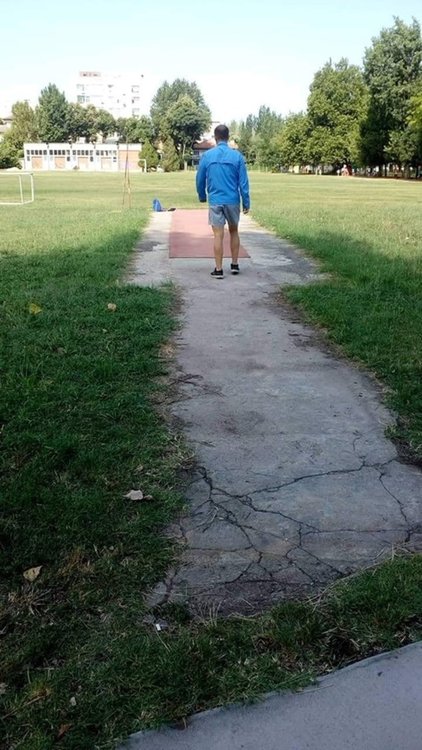 Спортисти: Задигнаха лекоатлетически пътеки от стадион „Младост”