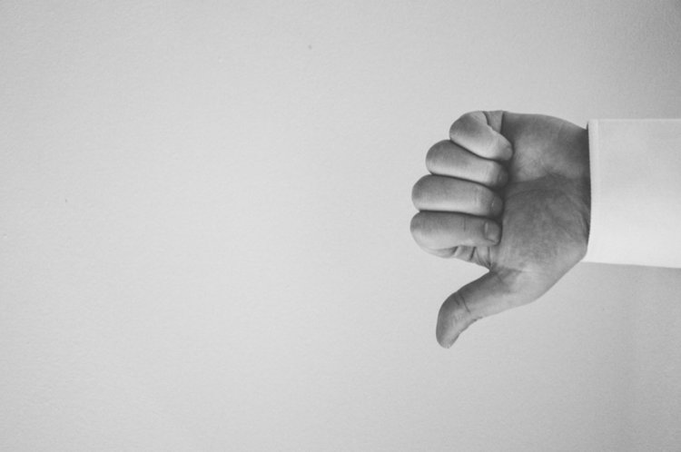 Как да се справим с вечно хленчещите