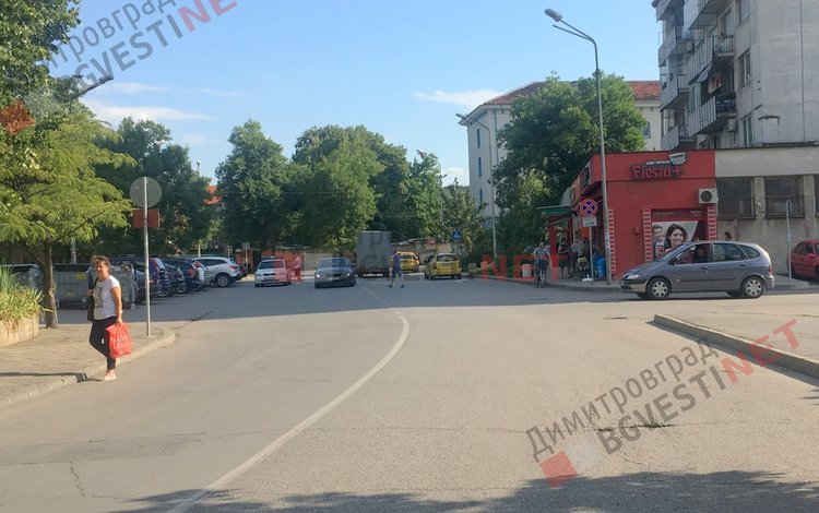Нова маркировка и катастрофа на едно от димитровградските кръстовища с най-много нарушения