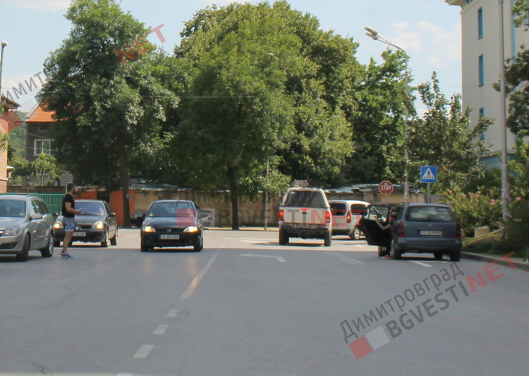 Нова маркировка и катастрофа на едно от димитровградските кръстовища с най-много нарушения