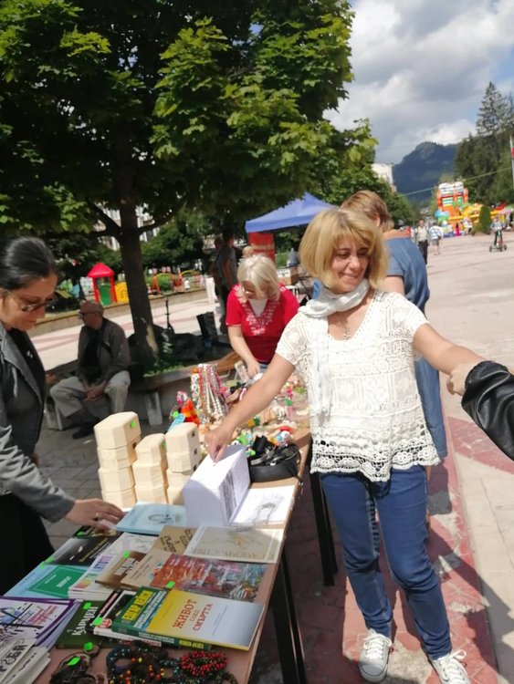 Как се изкарват хиляда лева на пътя за три часа? С хора и сърце, влезте и вие в каузата