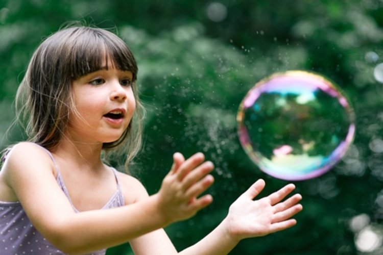 Седмицата започва с превалявания