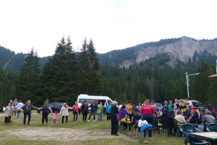 Летен празник събра деца с увреждания и родители от Смолян