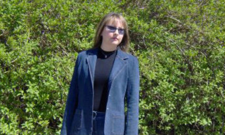 Милка Пиналска получи награда на Яворовите поетични дни