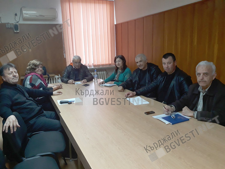 Ръководството на Обществения съвет