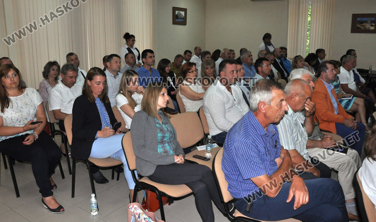 Община Хасково награди 4 фирми за социално партньорство