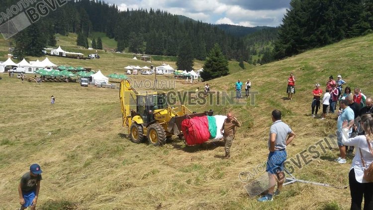 Звездни спортисти на България разпъват голямото знаме на Роженските поляни