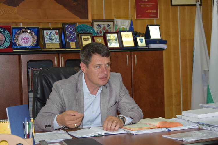 Ресми Мурад