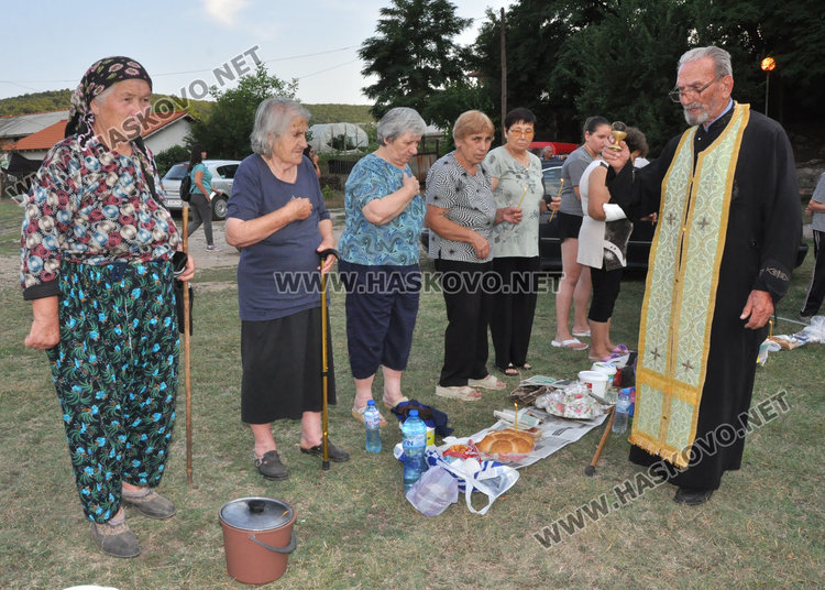 Местността "Игрека" се напълни в навечерието на Илинден