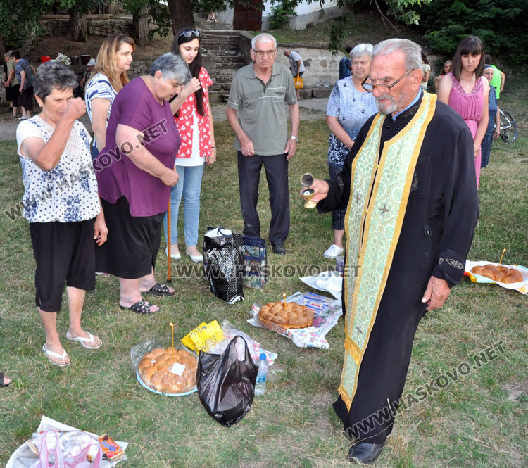 Местността "Игрека" се напълни в навечерието на Илинден