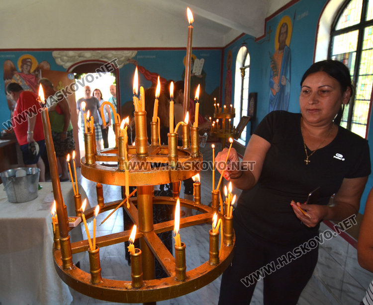 Вдигнаха параклис край Сираково на Св. Илия