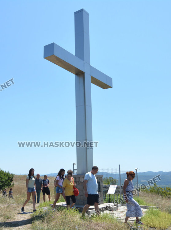 Вдигнаха параклис край Сираково на Св. Илия