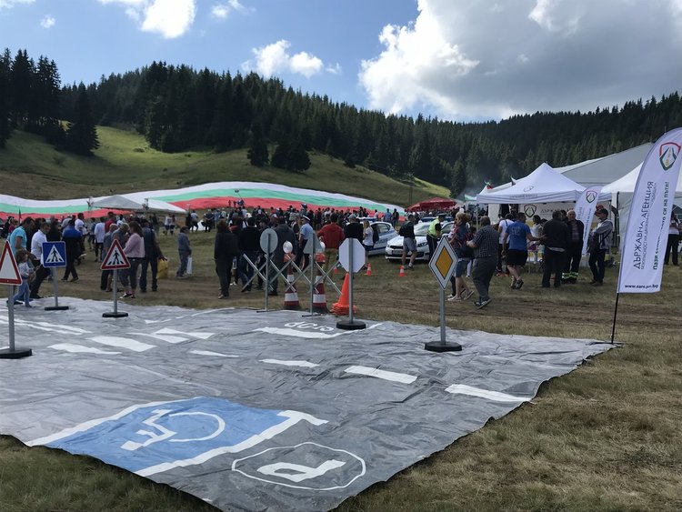 На Рожен тестват алкоочила, показват какво вижда шофьор с 1.5 промила алкохол