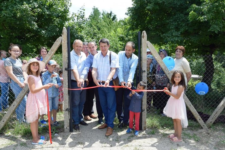 Откриха нов детски парк в Правдолюб