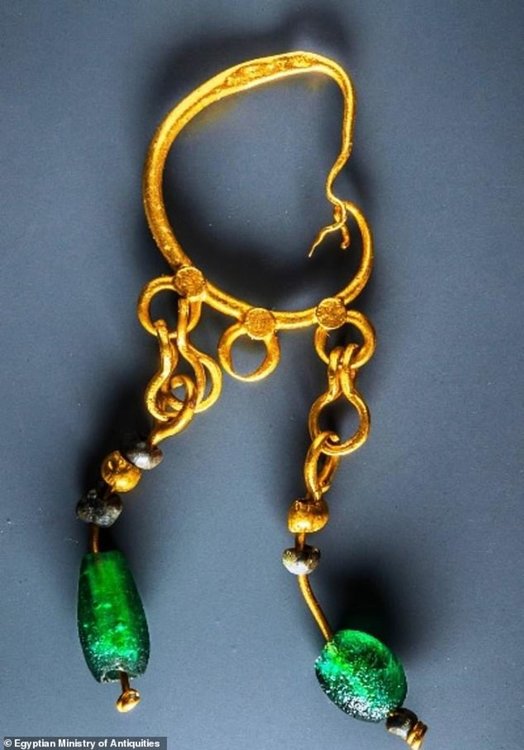 Съкровища и древен гръцки храм открити в потъналата "Египетска Атлантида"