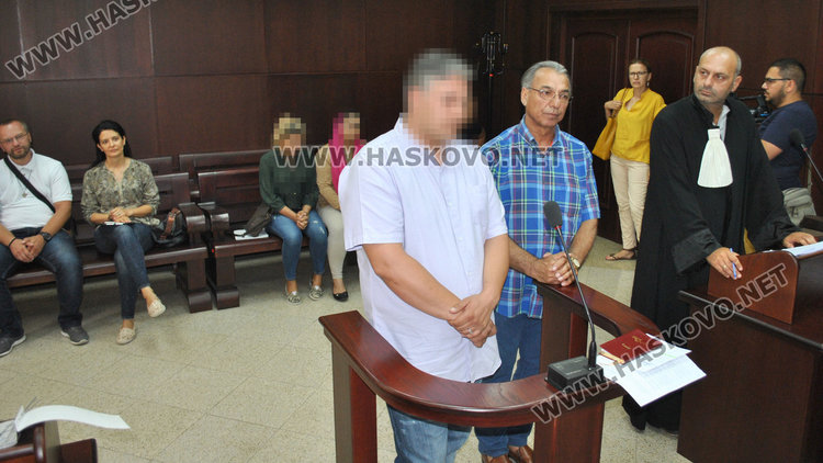 Иранец с две смъртни присъди търси убежище в България