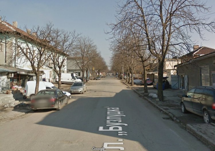 Очакваме финансиране за цялостен ремонт на ул. „Бузлуджа“ в складовата зона