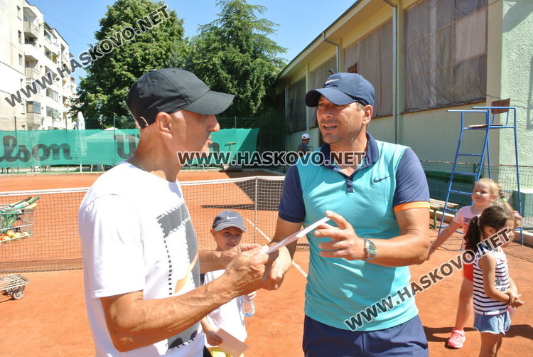 Митко Господинов стана почетен гражданин на Хасково, Румен Балкански – с почетен знак