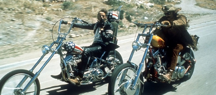 Куентин Тарантино със специална селекция ретро хитове по AXN