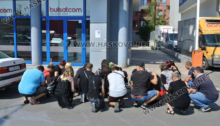 Почетоха 1 г. от смъртта на загиналия техник Мирослав Петков