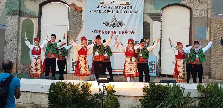 „Южняци” с награда „Сребърна пафта” от Международен фестивал