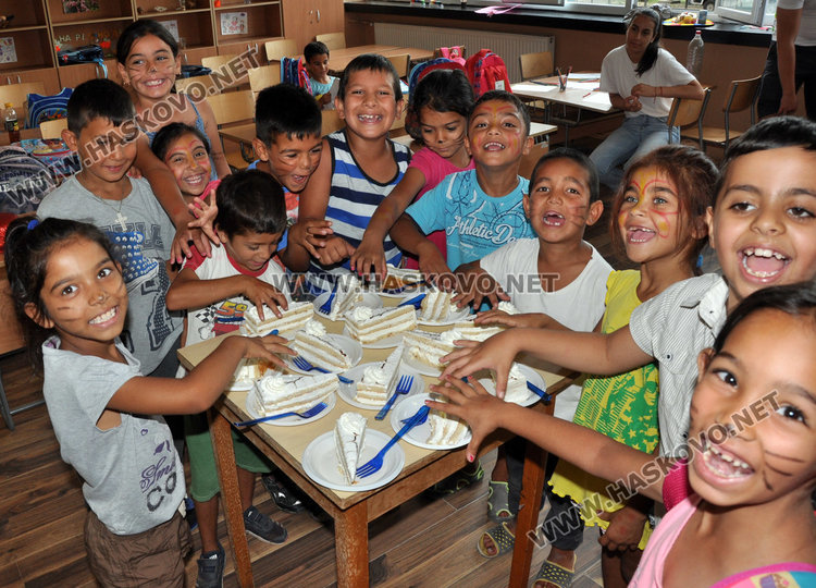 15 бъдещи първолаци завършиха "Лятно училище"