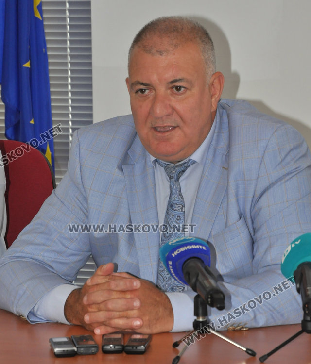 Георги Костов