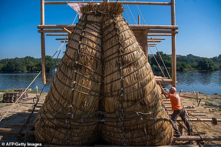 Авантюристи с тръстикова лодка се отправят по следите на древните египтяни