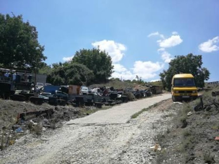 Откриха незаконни автоморги в Асеновград и Скутаре