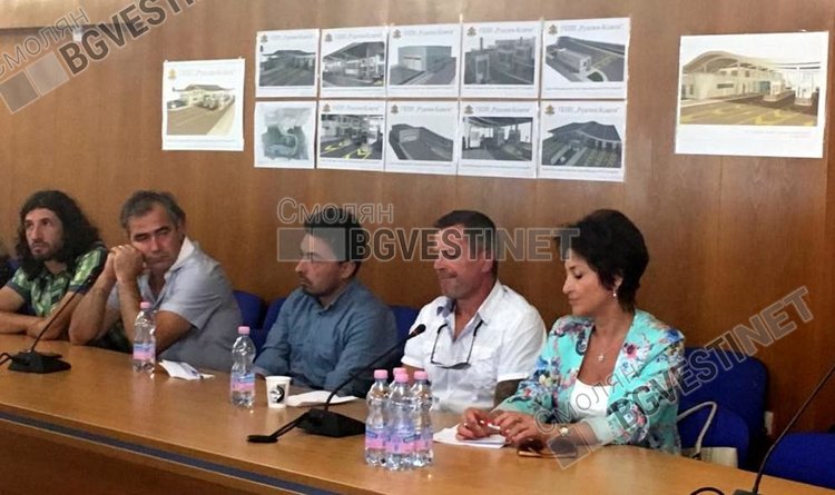 Д-р Пампоров обяви, че се готвят промени в закона, според които законни ще бъдат стопанства с до две свине за домашно ползване