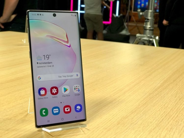 Samsung показа Galaxy Note 10 и Galaxy Note 10+