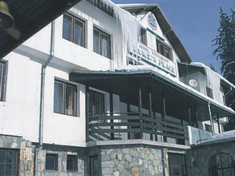 Болницата в Смолян търси наематели на "Вила Здраве" в Пампорово за 7 години