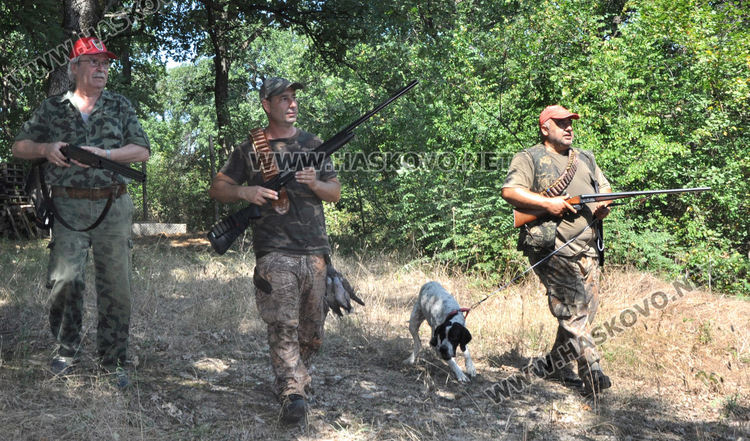 Освещаване на параклис и нова фазанария за отриване на ловния сезон в Книжовник