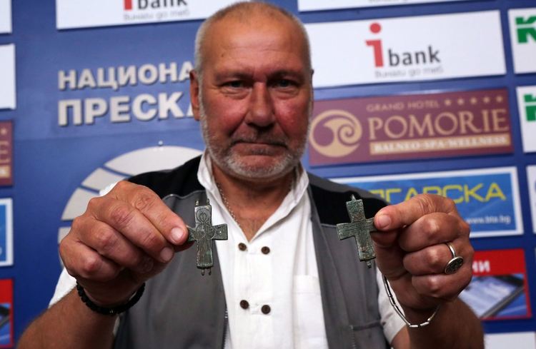 Четвърти поред реликварий откри проф.Николай Овчаров до Голямата базилика на Перперикон