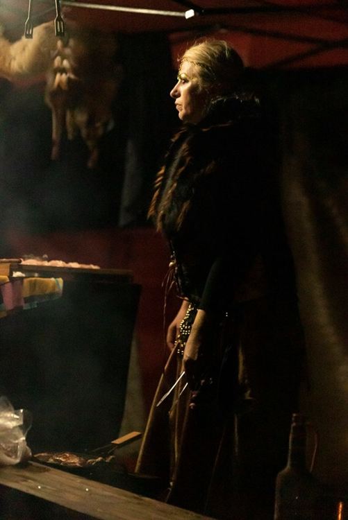 Мама Дани. Снимка от: NOISY PIXEL