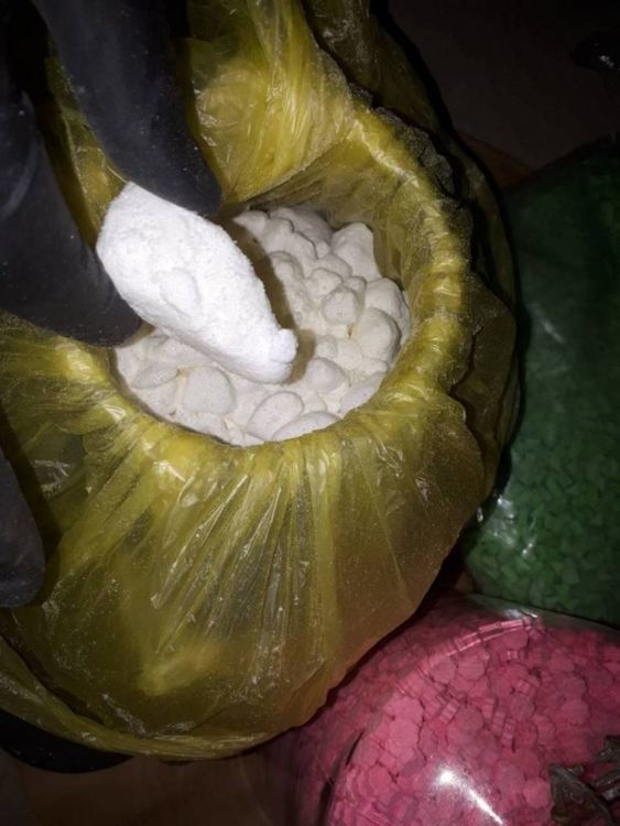 Откриха склад "на едро" с наркотици на разкритата ОПГ