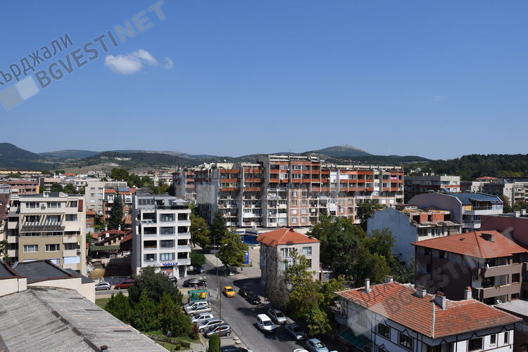 Слънчево и горещо днес в Кърджали