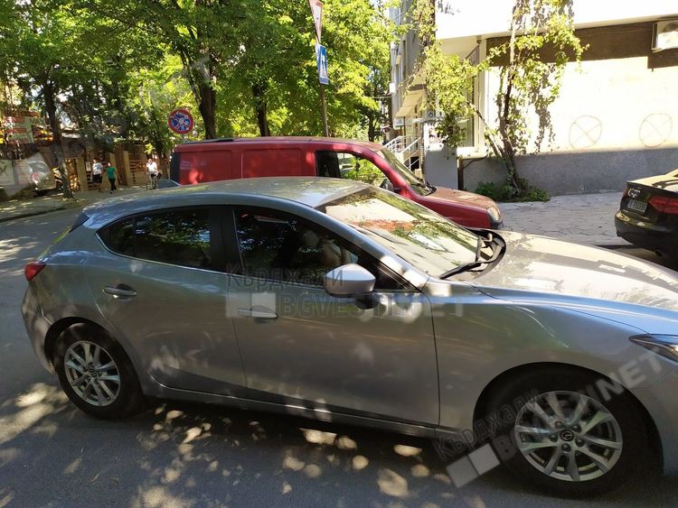 Каруцарско паркиране по Байрама