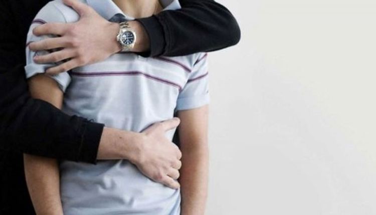 Мъж от Ябълково блудствал с 15-годишно момче във влака