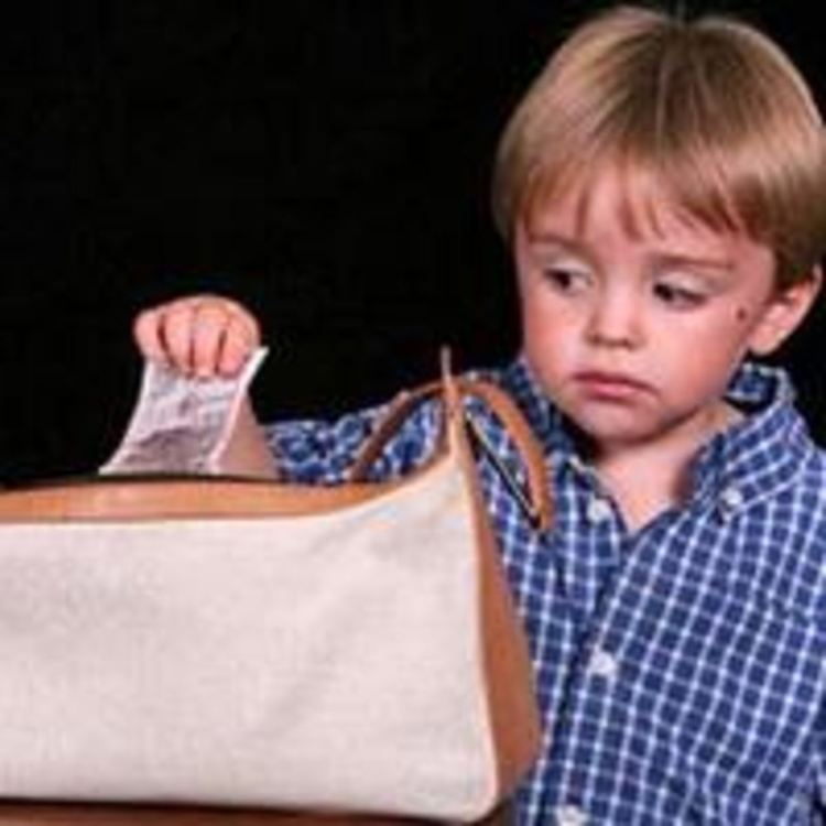 14-годишен обира градската библиотека