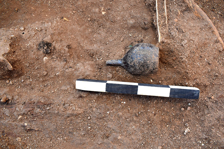 Откриха богато погребение на аристократ на Калиакра